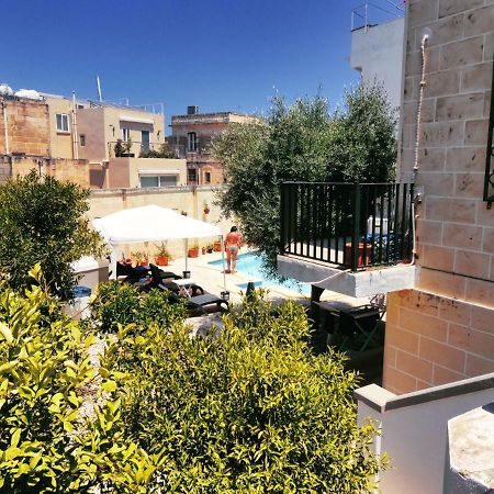Modern Bedroom Gzira 外观 照片